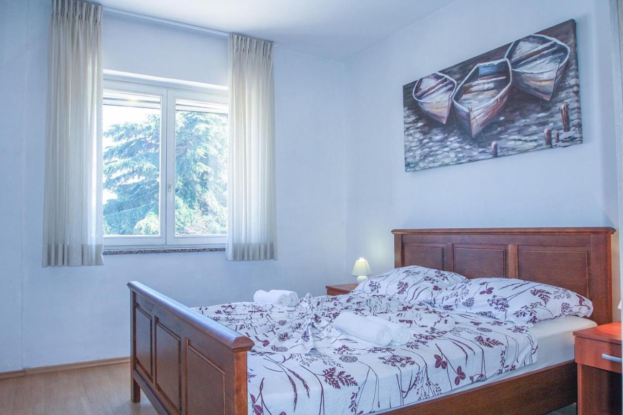 Apartments Simonetti โปเรช ภายนอก รูปภาพ
