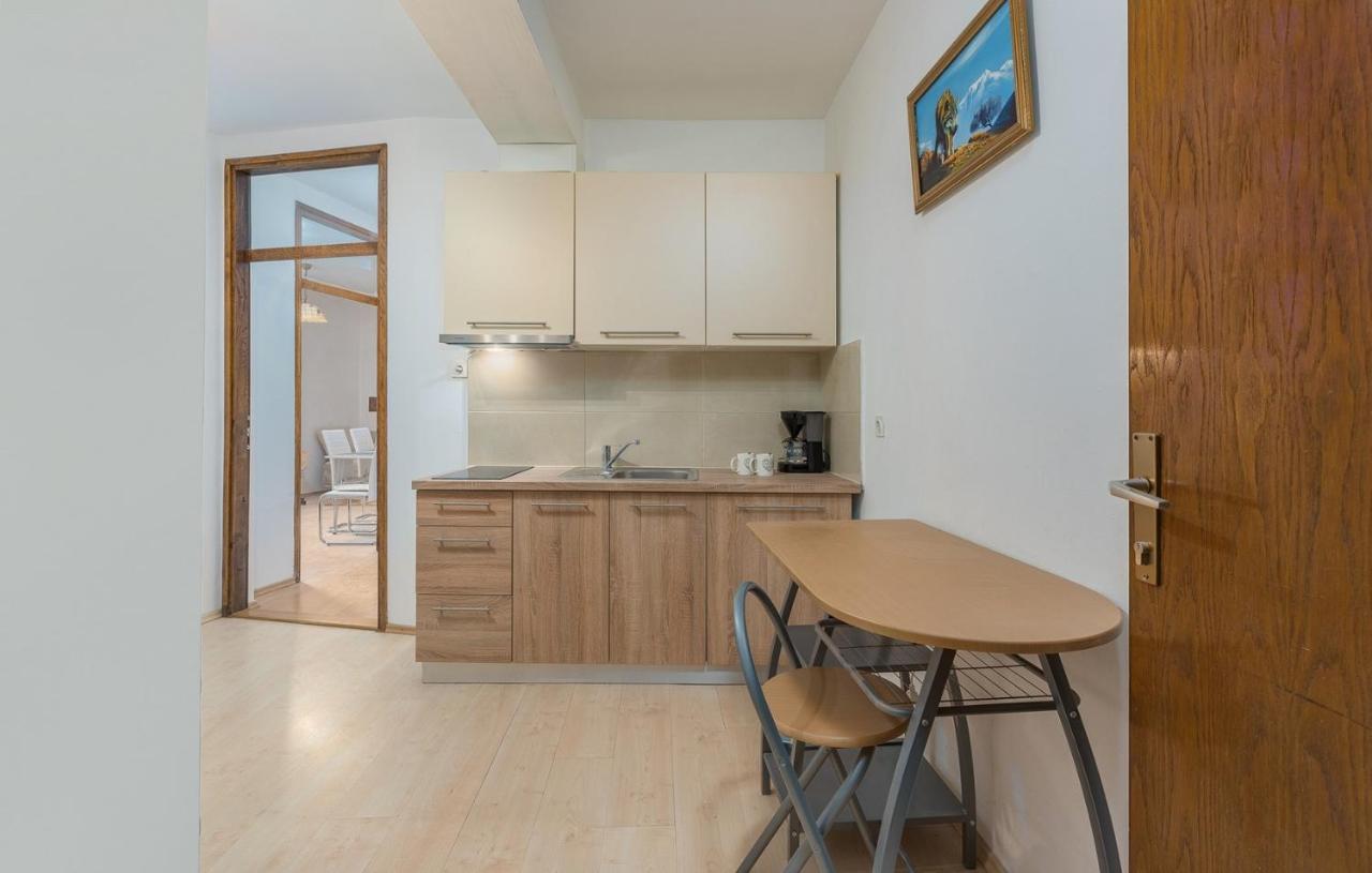 Apartments Simonetti โปเรช ภายนอก รูปภาพ